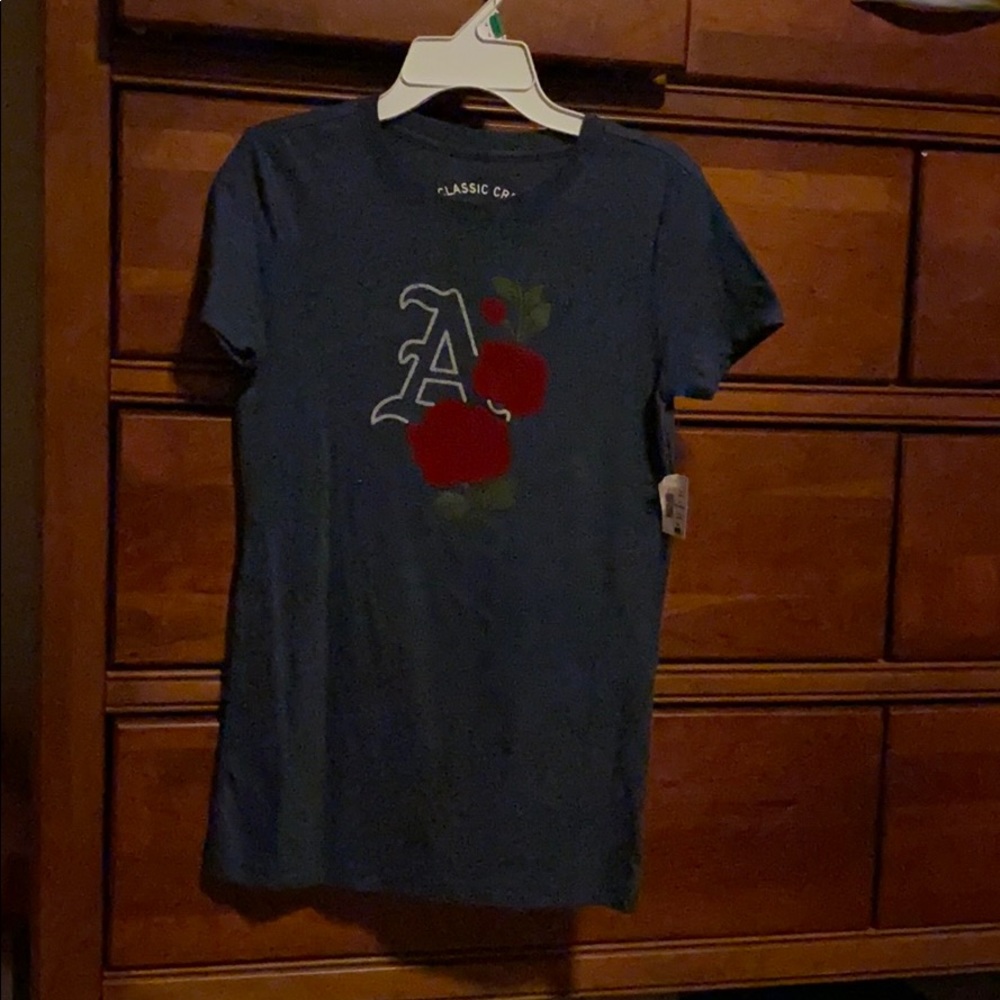 NWT - Aeropostale graphic T-shirt